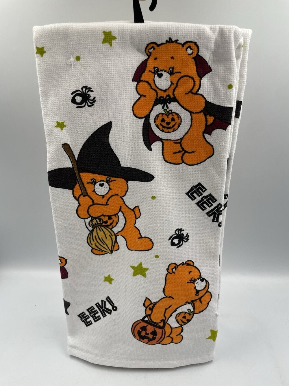 Care Bears Halloween Costumes 2 pack 18x28 Halloween “Eek” Hand Towels NWT